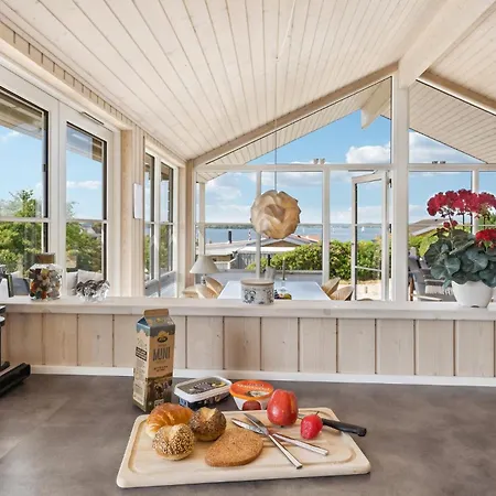 Prázdninový dům Beautiful In With Kitchen