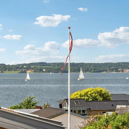 Prázdninový dům Beautiful In With Kitchen *