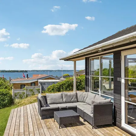 Prázdninový dům Beautiful In With Kitchen *